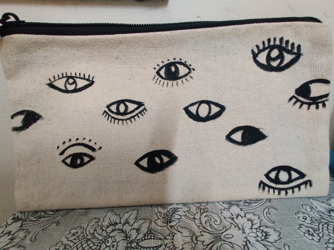 https://artisan.gergstore.com/assets/product_image/Avneet%20Yadav/artisan_11852_6aca3e5512331863386553.jpg