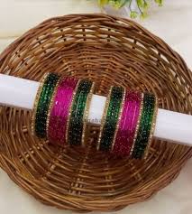 https://artisan.gergstore.com/assets/product_image/Melam%20Vijaya%20Lakshmi/artisan_17059_6ad0f64d789d6495582265.jpg