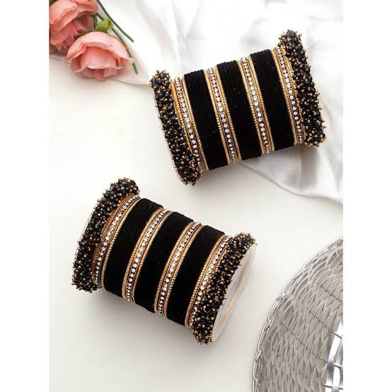 https://artisan.gergstore.com/assets/product_image/Melam%20Vijaya%20Lakshmi/artisan_17059_6ad0f87db0e0c149944288.jpg