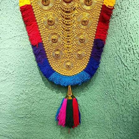 https://artisan.gergstore.com/assets/product_image/Sreekutty/artisan_17040_6ad392a3aa731729175619.jpg