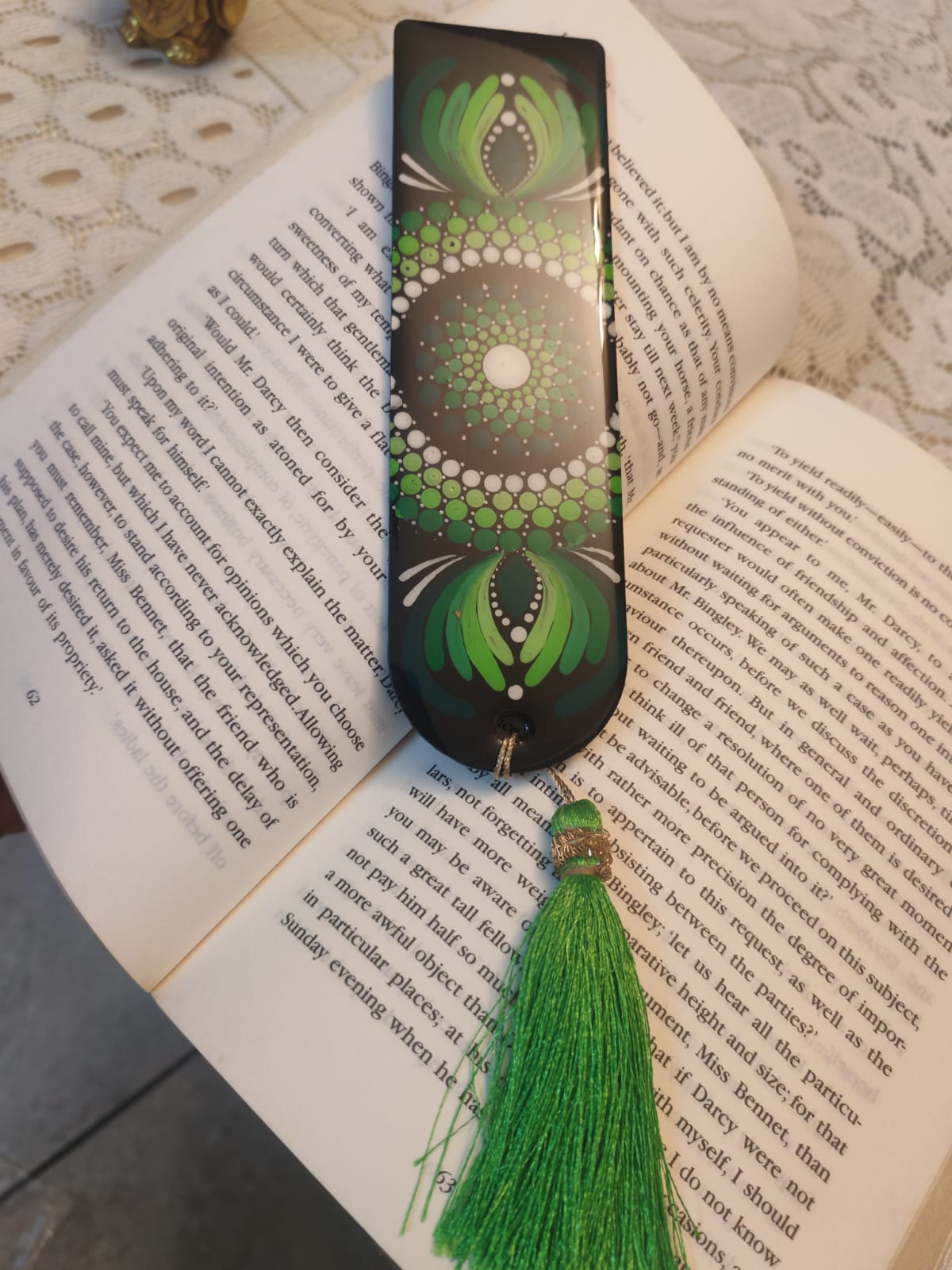 https://artisan.gergstore.com/assets/product_image/Sukanya%20Haldar/artisan_7902_6ae22878d2a0a702896540.jpg