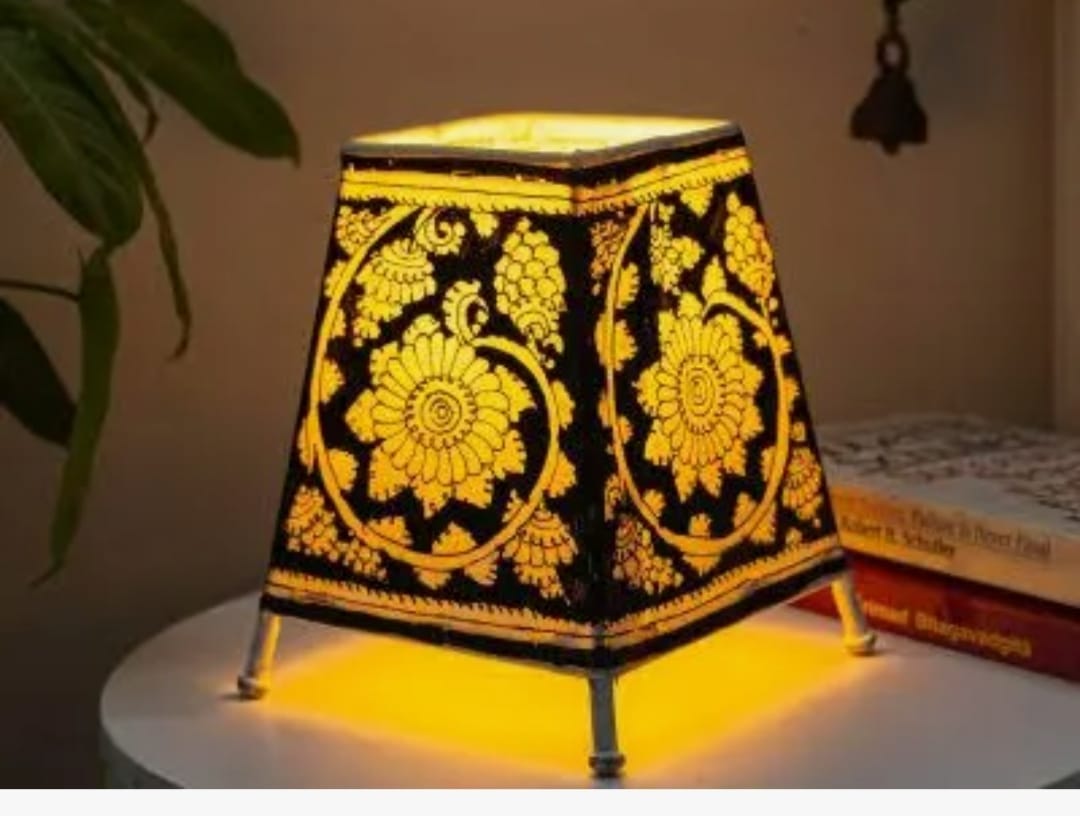 https://artisan.gergstore.com/assets/product_image/V%20venkatesh/artisan_17286_6ae1924eeb16b369973518.jpg