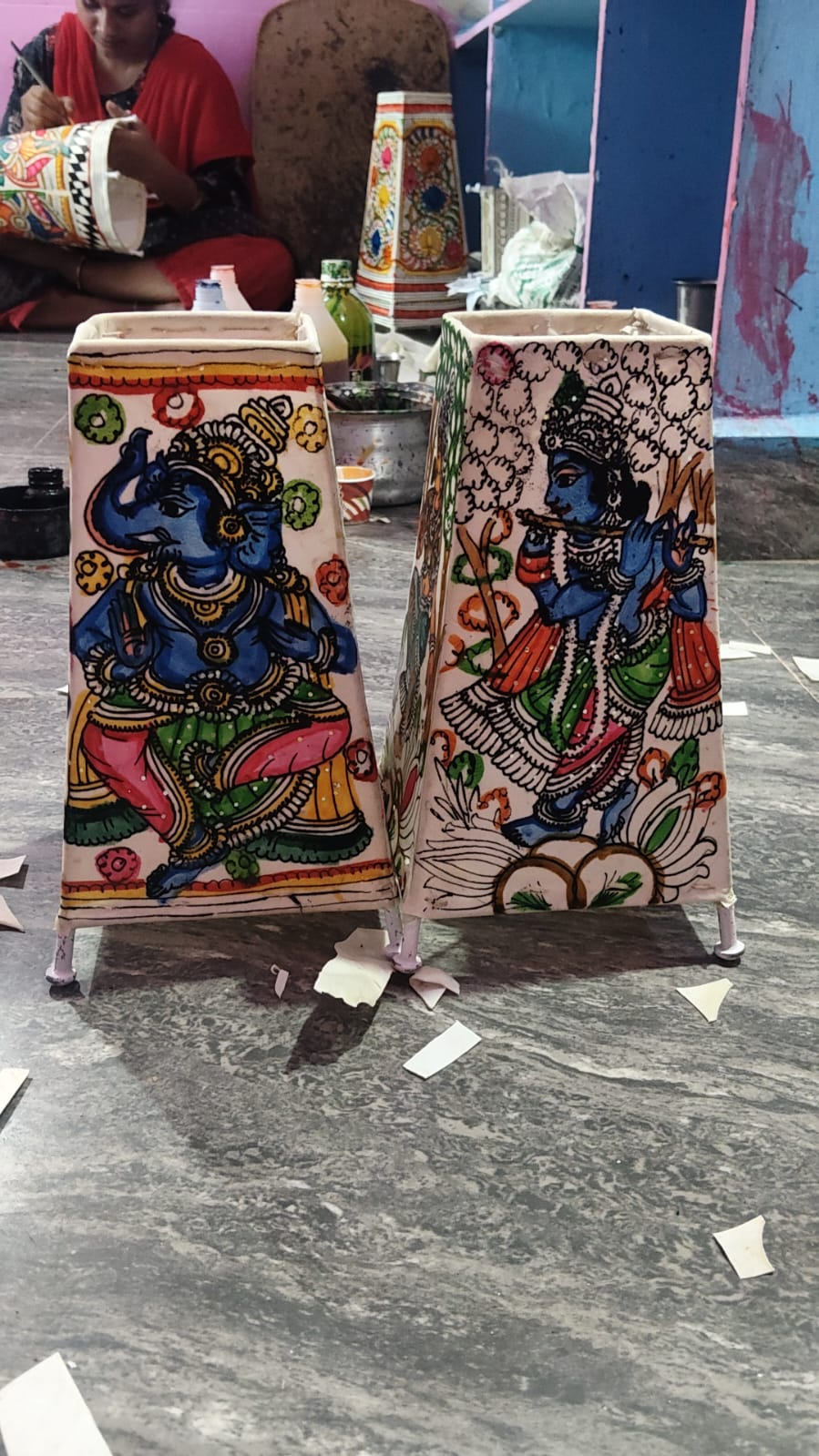 https://artisan.gergstore.com/assets/product_image/V%20venkatesh/artisan_17286_6ae1924fbb672180994146.jpg