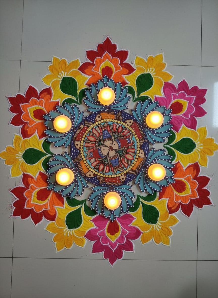 Handcrafted Madhubani-Style Lotus Wooden Tealight Rangoli